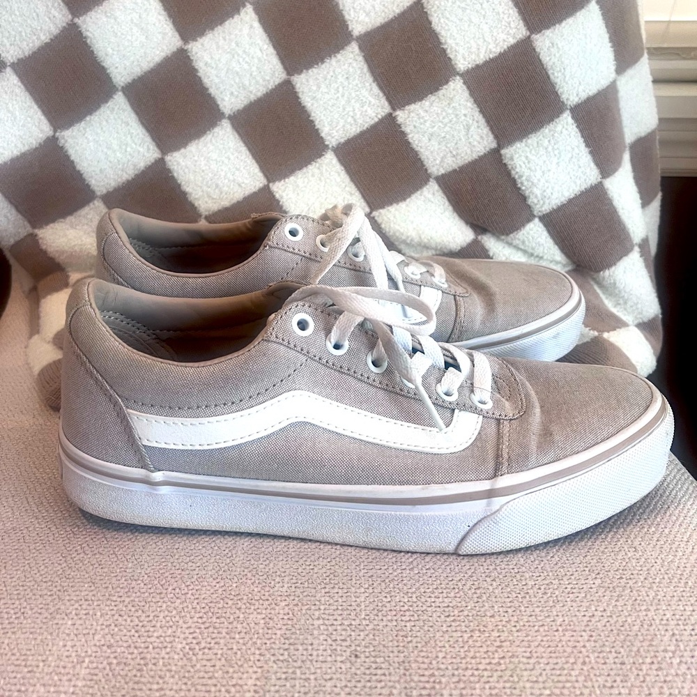 Women’s Vans low
